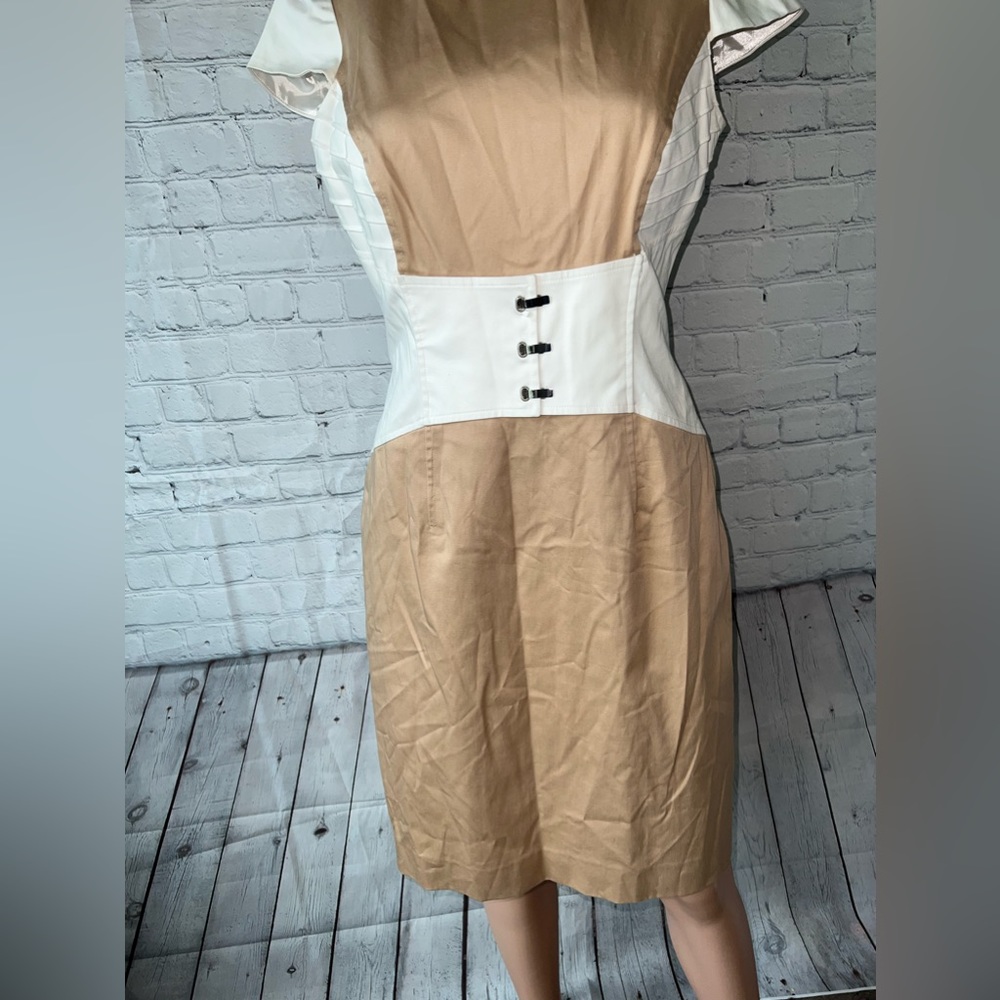 Antonio Melani Tan & White sleeveless dress size 6 - Picture 3 of 16